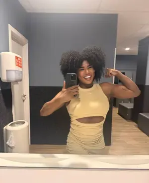 Kelly – Escort Trans Brugge
