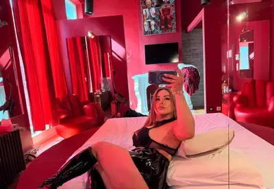 Scarlett – Escort Trans Charleroi