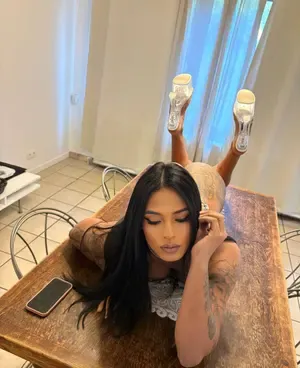 Hillary bellucci – Escort Trans Grimbergen