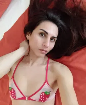 Ainoha – Escort Trans Belgique – Minces